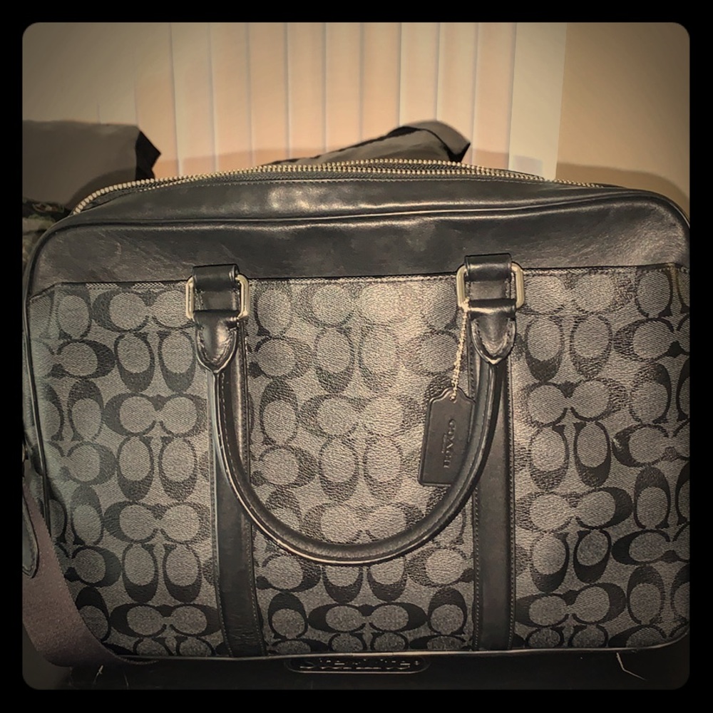 Black Signature Coach briefcase